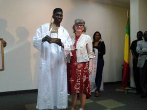 Issa Dia Fonctionnaire
