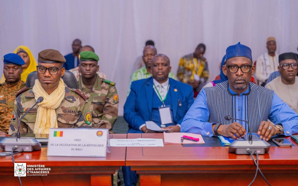 AES: ouverture de la réunion des ministres dédiée à l’adoption du projet de la feuille de route confédérale