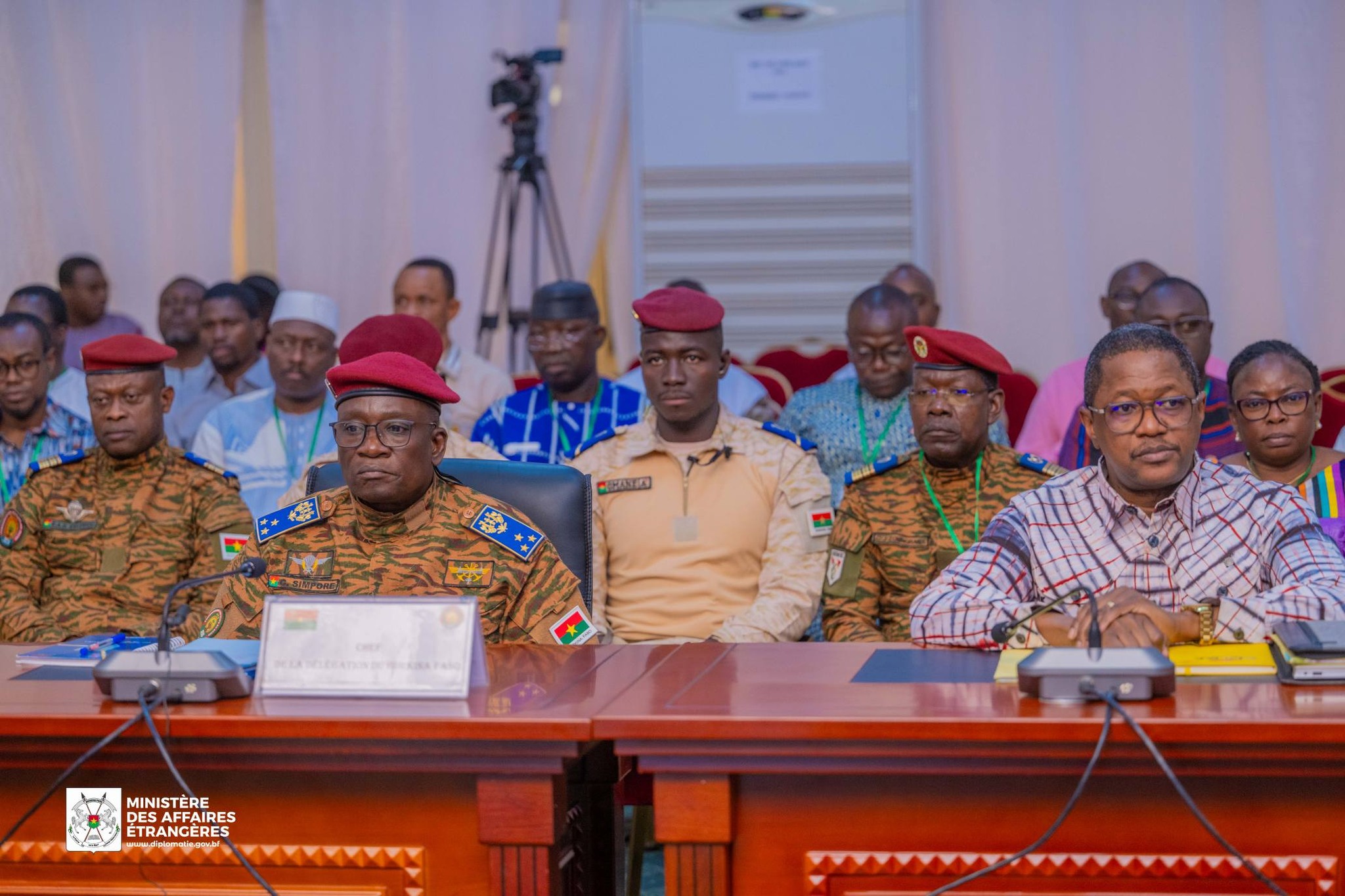 AES: ouverture de la réunion des ministres dédiée à l’adoption du projet de la feuille de route confédérale