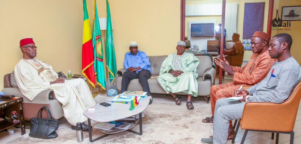 UNE DÉLÉGATION DE DANBE TON REÇUE PAR LE MINISTRE MAMOU DAFFE